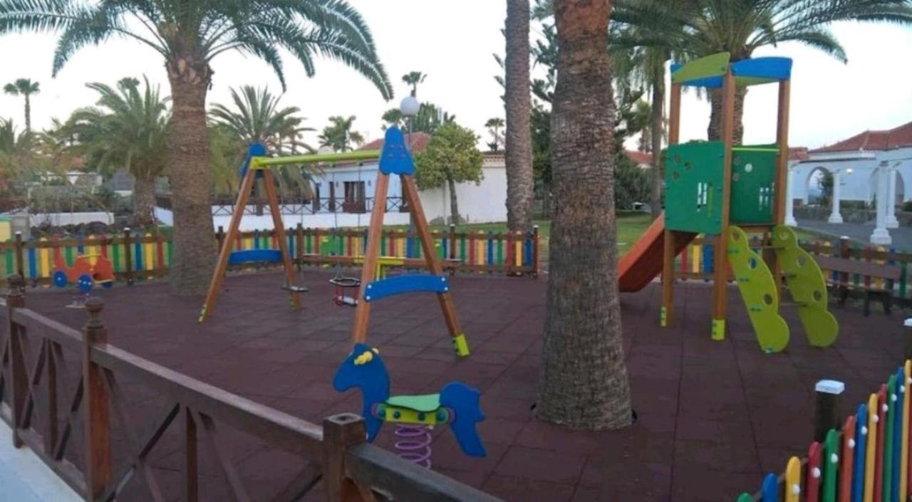 Parque Golf Bungalow San Bartolomé Buitenkant foto